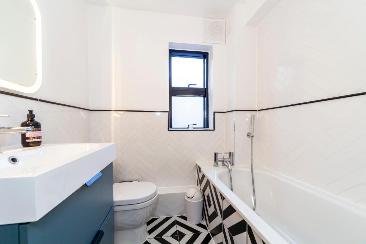 Lovely 2 Bedroom Notting Hill Flat Wgarden Londýn Exteriér fotografie